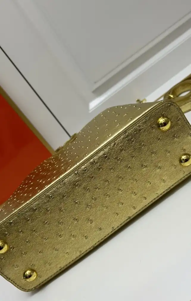 LV Capucines Bags 4224-1765