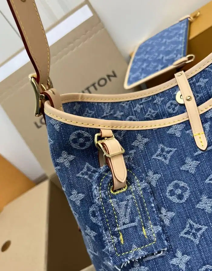 LV Top Handle Bags 4224-2068