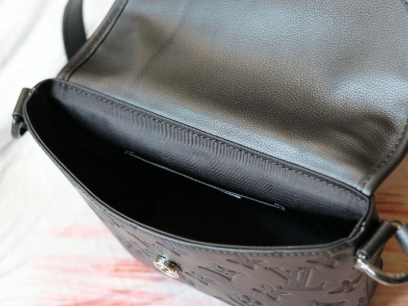 LV Satchel bags 4233A-0302