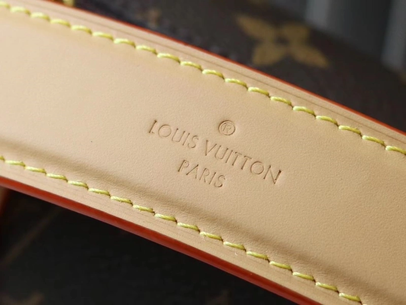 LV Box Bags 4233A-0313
