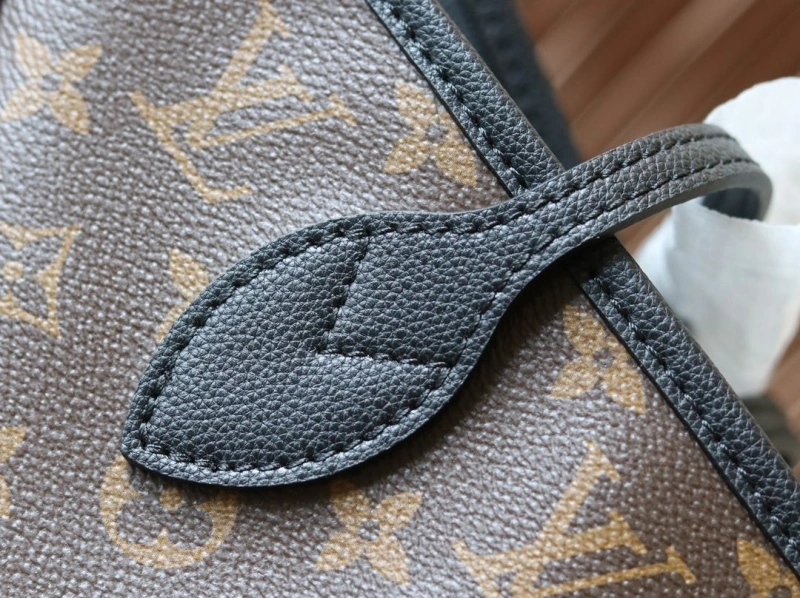 LV Shopping Bags 4233A-0330