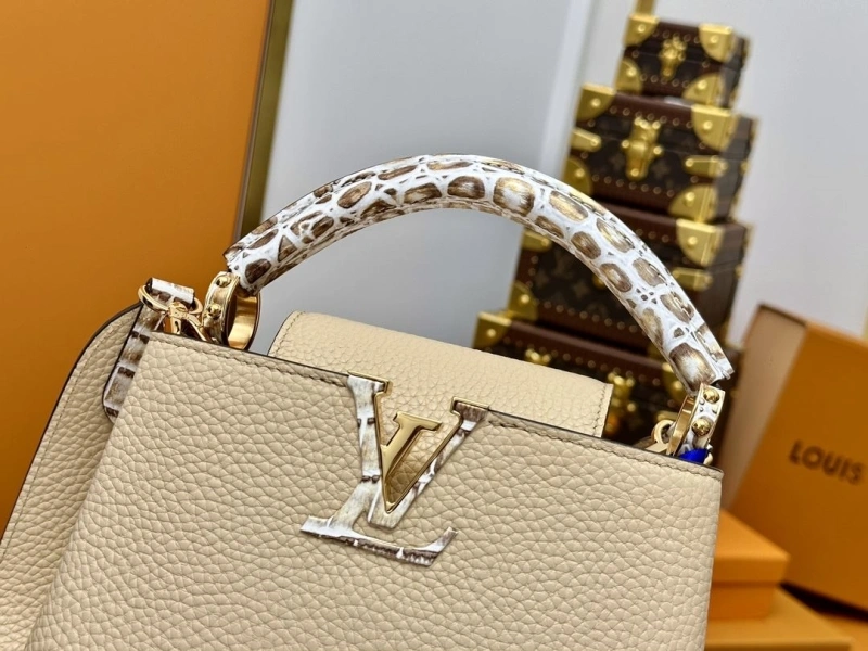 LV Capucines Bags 4233A-0356
