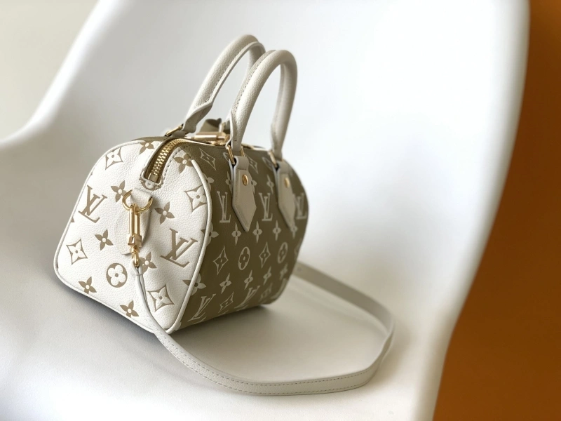 LV Speedy Bags 4233A-0387