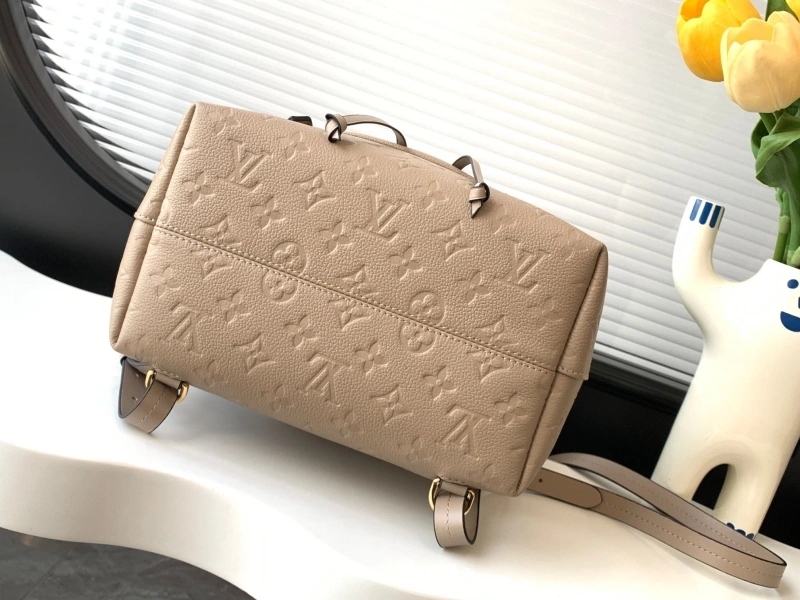LV Backpacks 4233A-0393