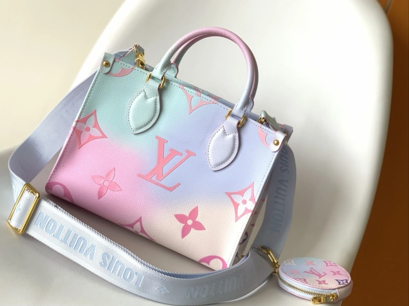 LV Shopping Bags 4233A-0818