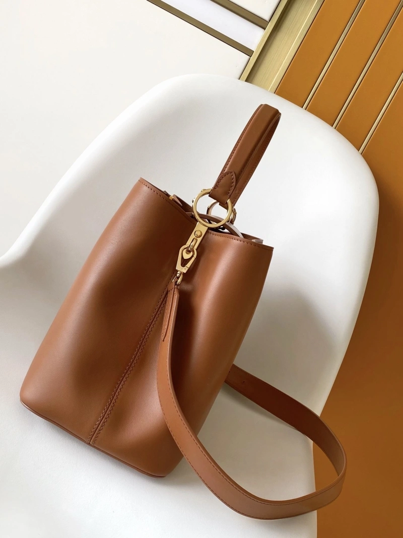 LV Capucines Bags 4233A-0835