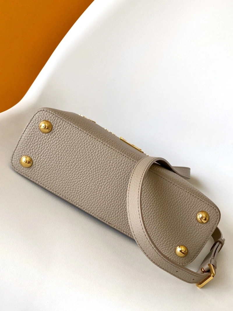 LV Capucines Bags 4233A-0847