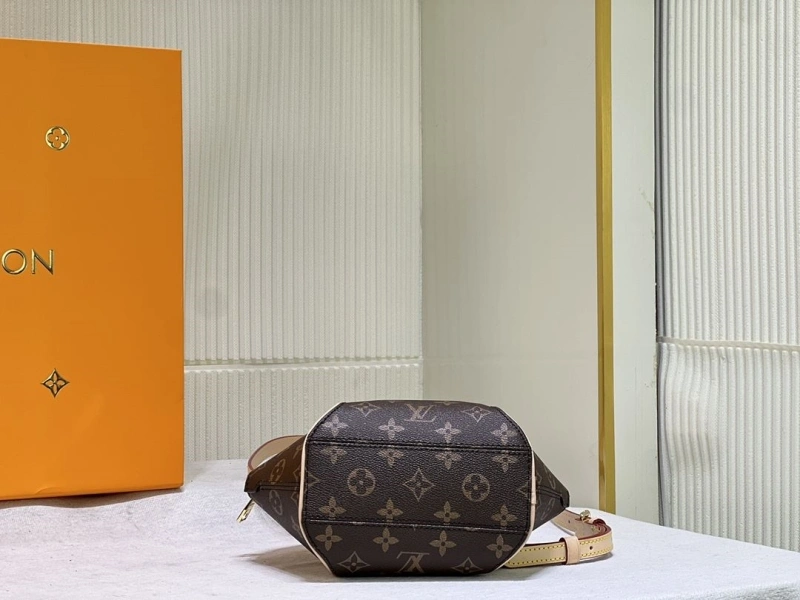 LV Top Handle Bags 4233A-1118