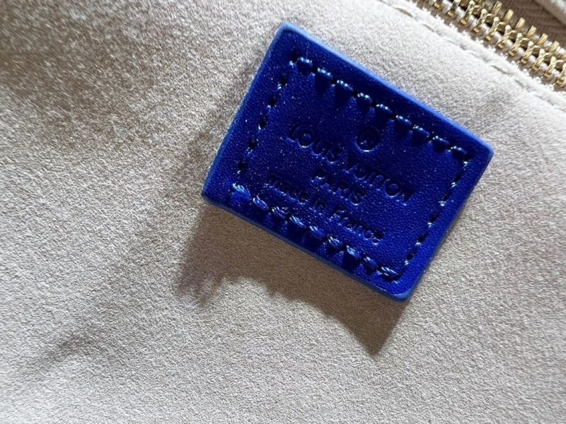 LV Shopping Bags 4233A-1126