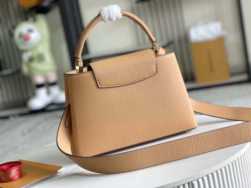 LV Capucines Bags 4233A-1229