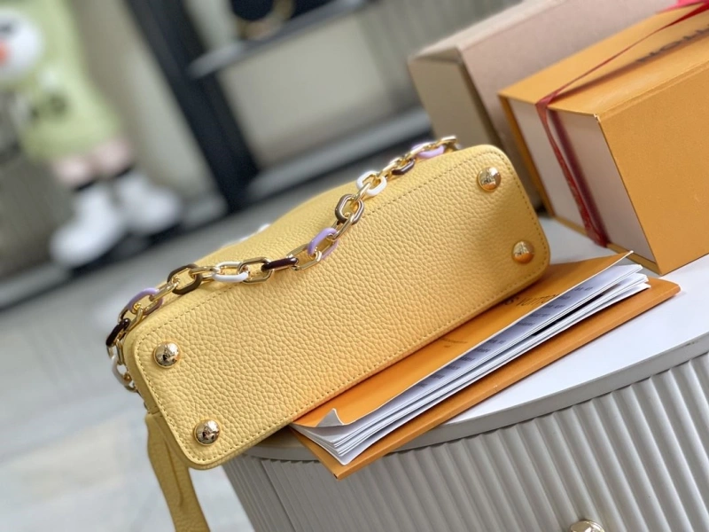 LV Capucines Bags 4233A-1231