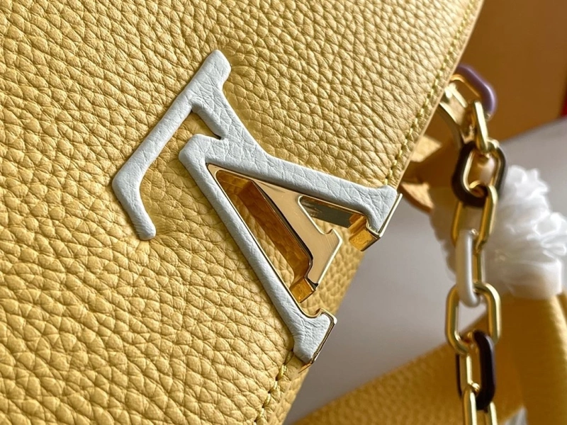 LV Capucines Bags 4233A-1232
