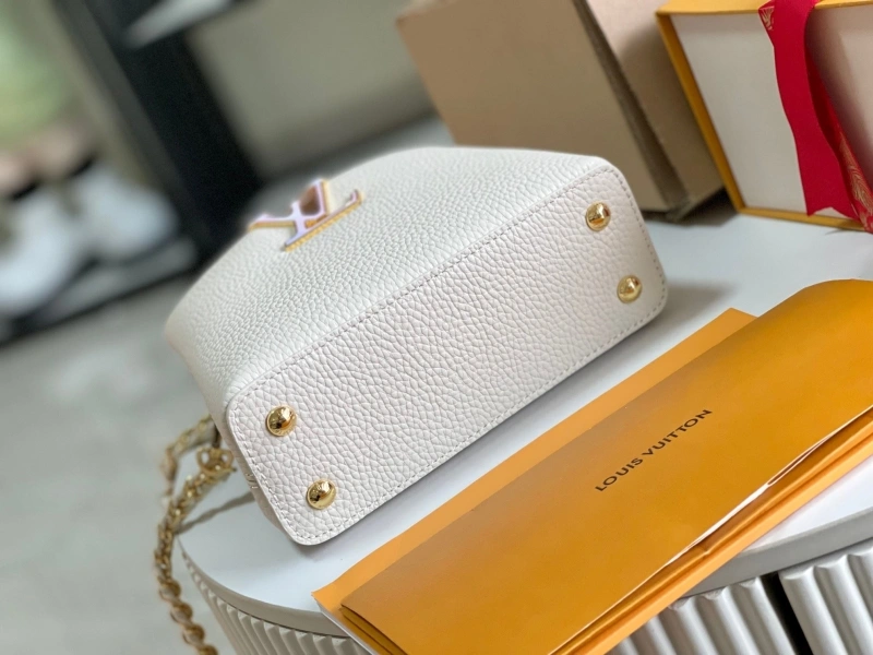 LV Capucines Bags 4233A-1233