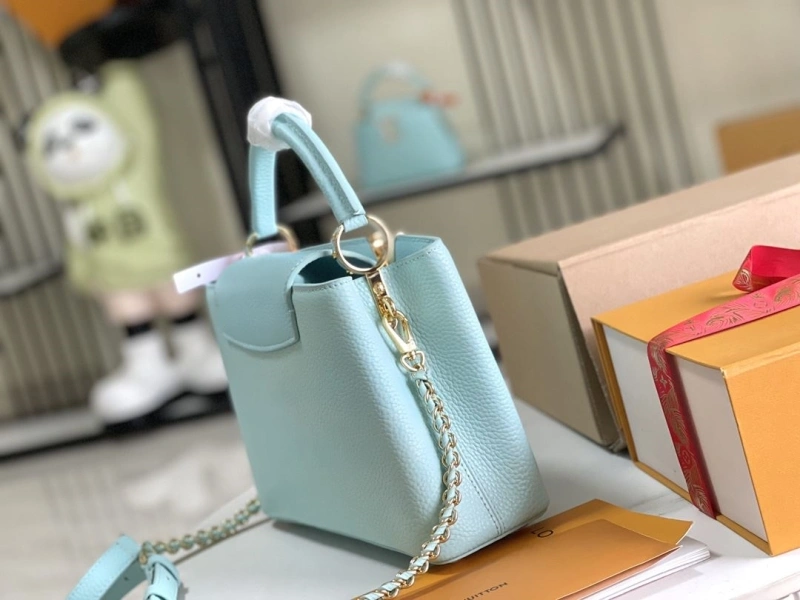 LV Capucines Bags 4233A-1239