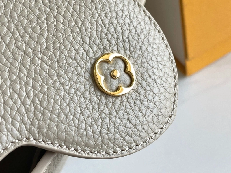 LV Capucines Bags 4233A-1259