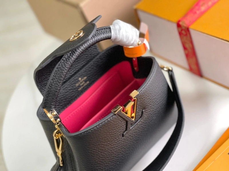 LV Capucines Bags 4233A-1262