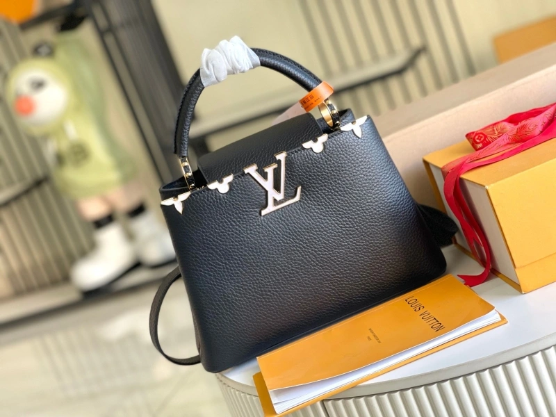 LV Capucines Bags 4233A-1271