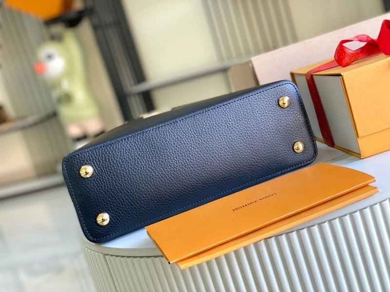 LV Capucines Bags 4233A-1272