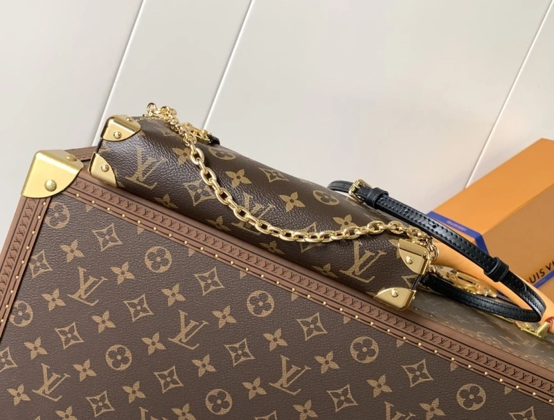 LV Box Bags 4233A-1513