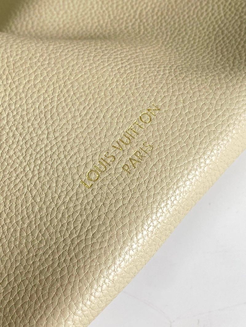 LV Bucket Bags 4233A-1723
