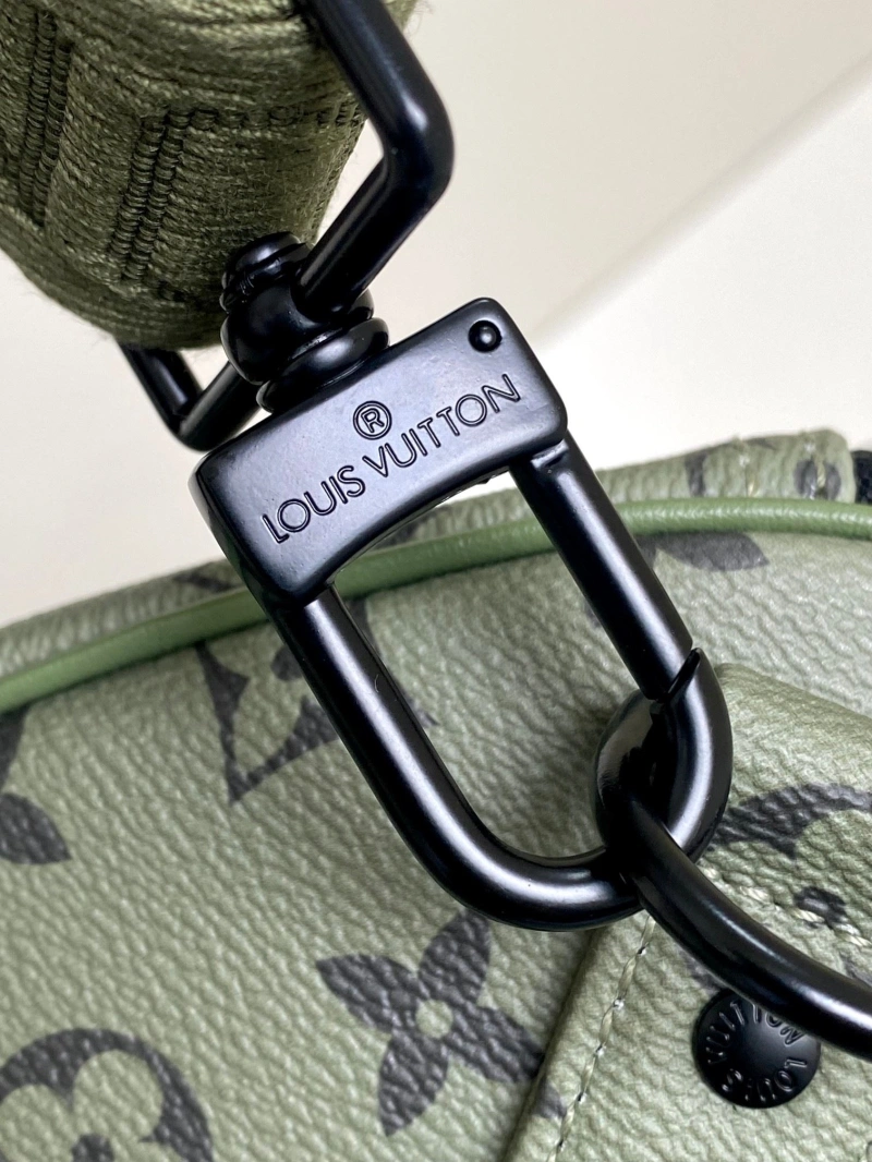 LV Travel Bags 4233A-1743
