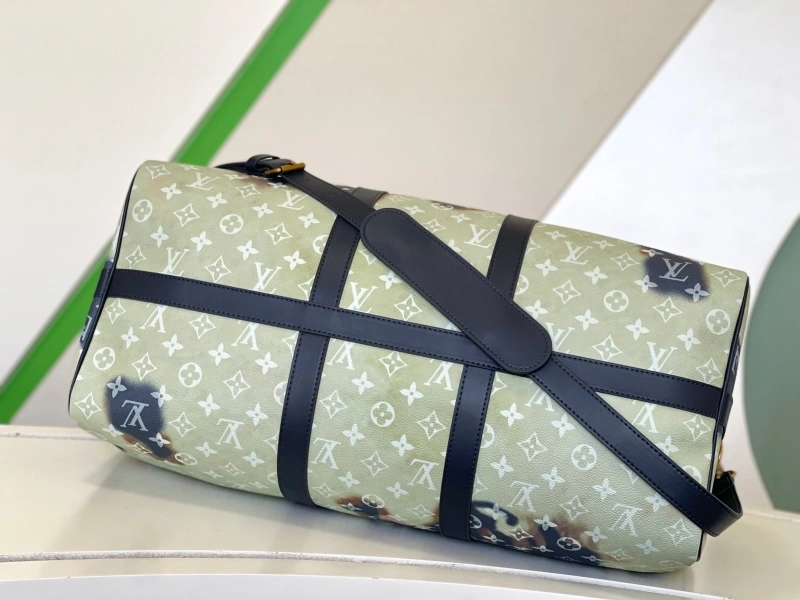 LV Travel Bags 4233A-1747