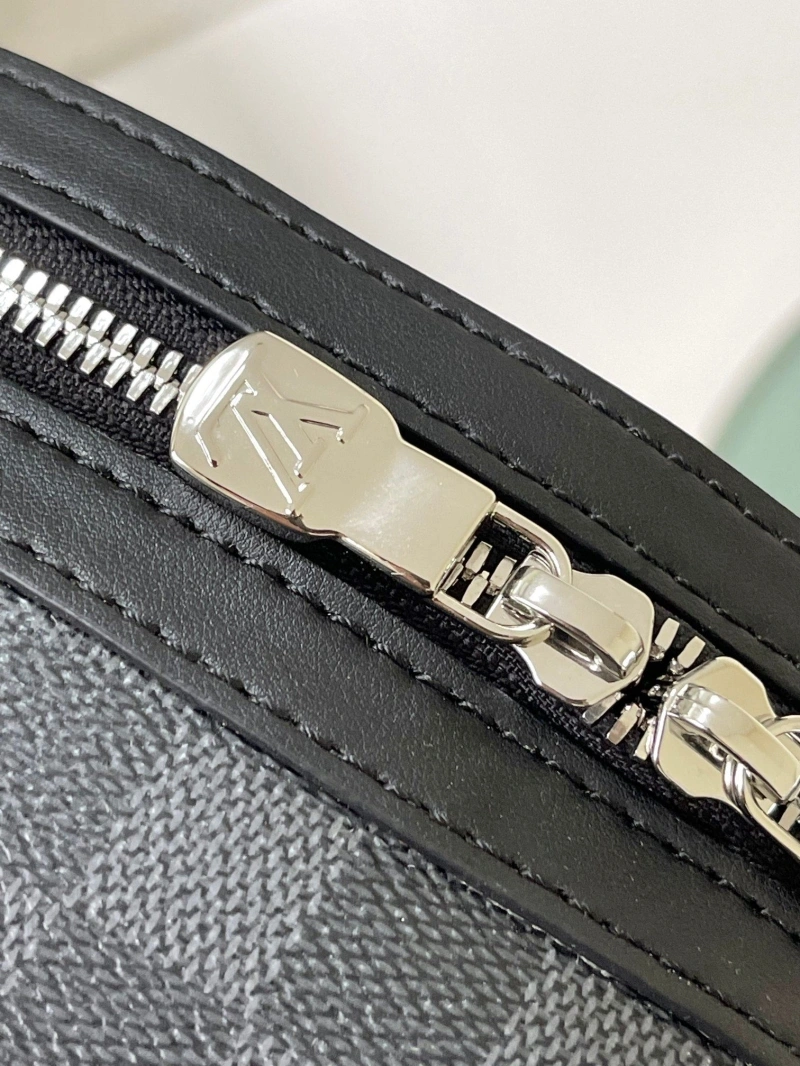 LV Backpacks 4233A-1754