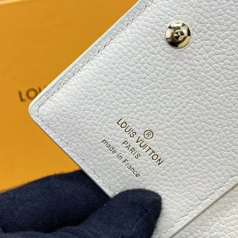 LV Wallets 4233A-1973