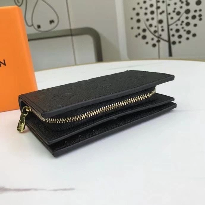 LV Wallets 4233A-2041
