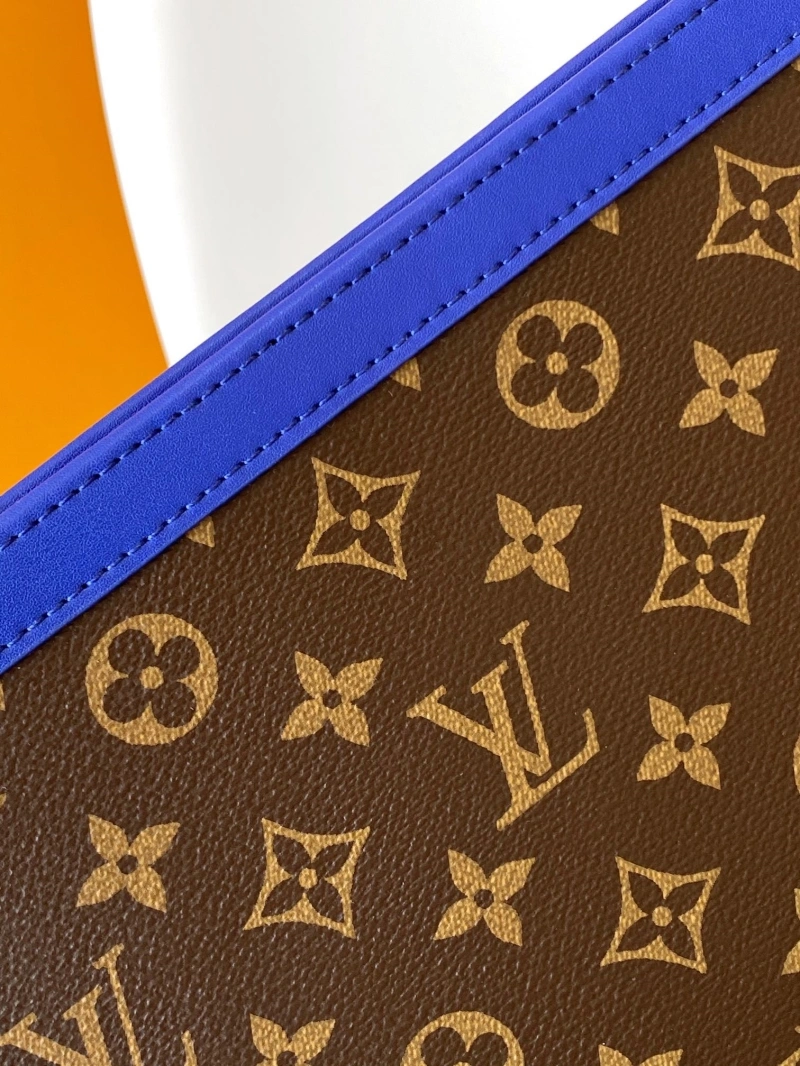 LV Clutch Bags 4233A-2092