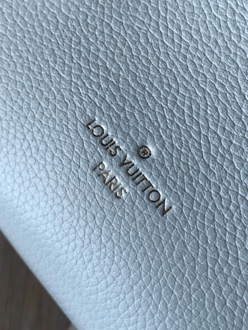 LV Box Bags 4233A-2109
