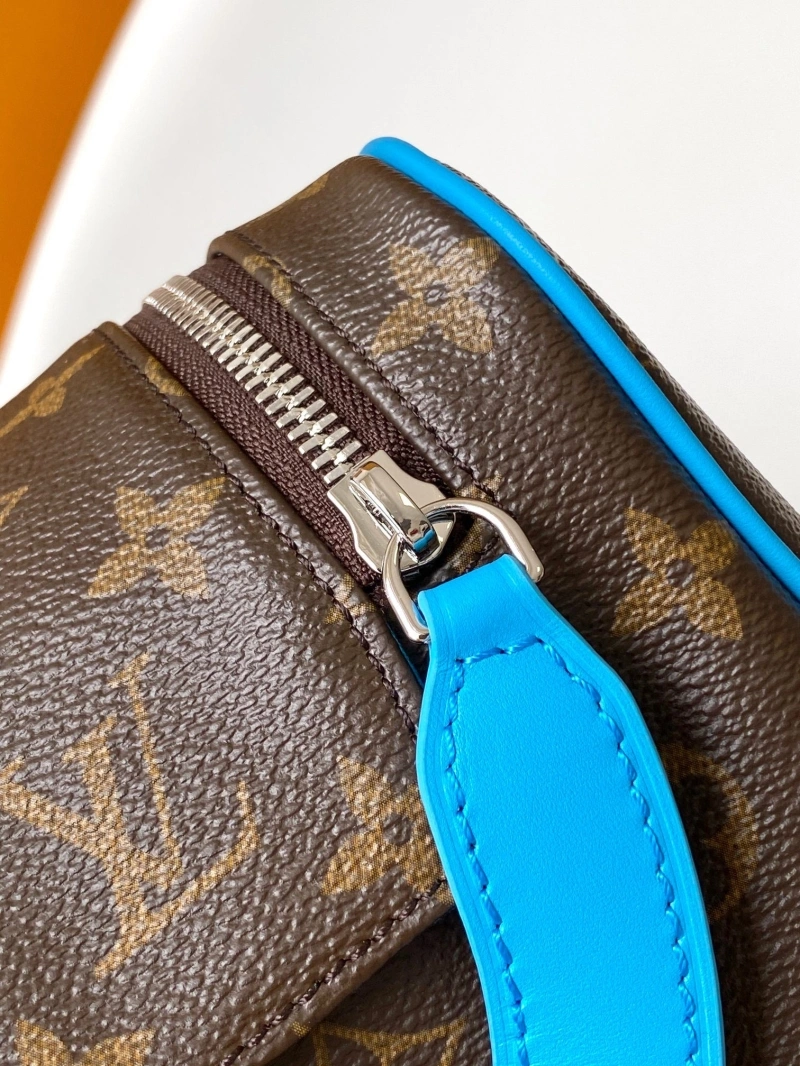 LV Cosmetic Bags 4233A-2173