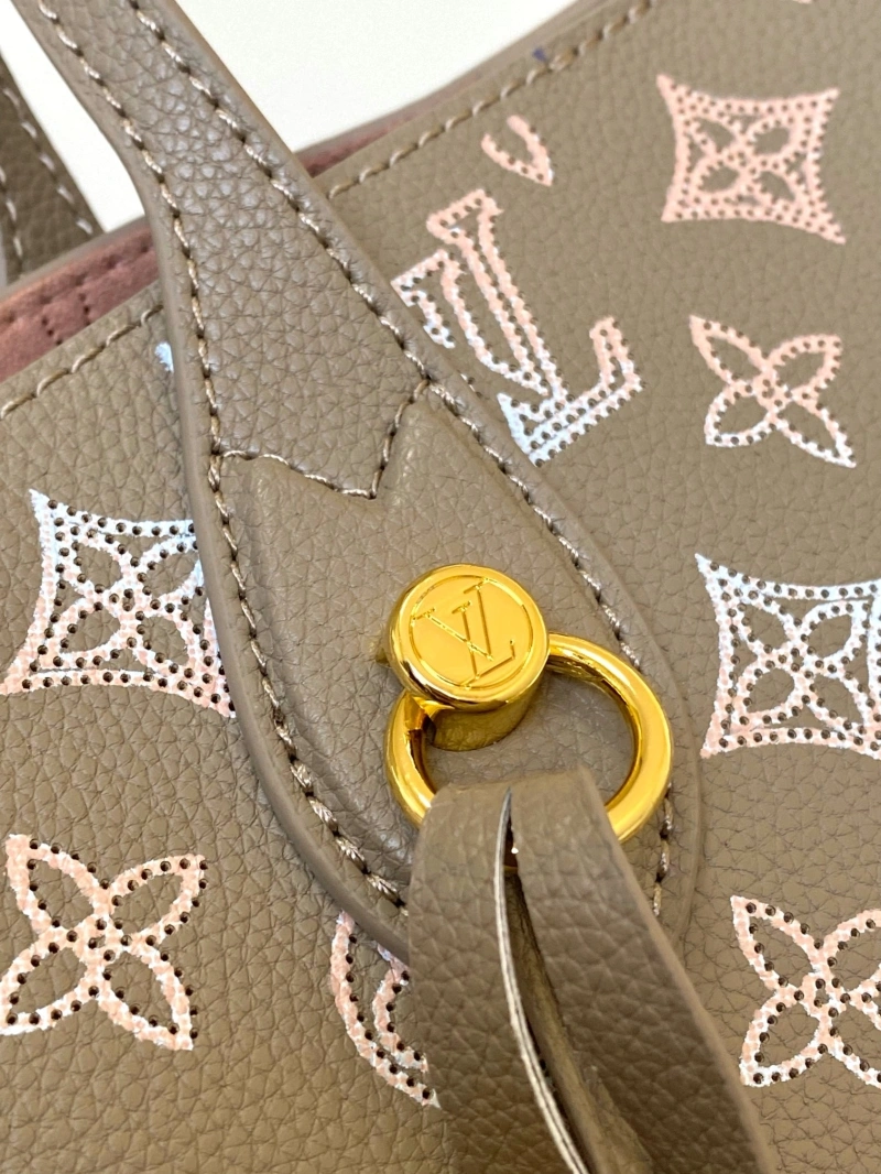 LV Shopping Bags 4233D-0011
