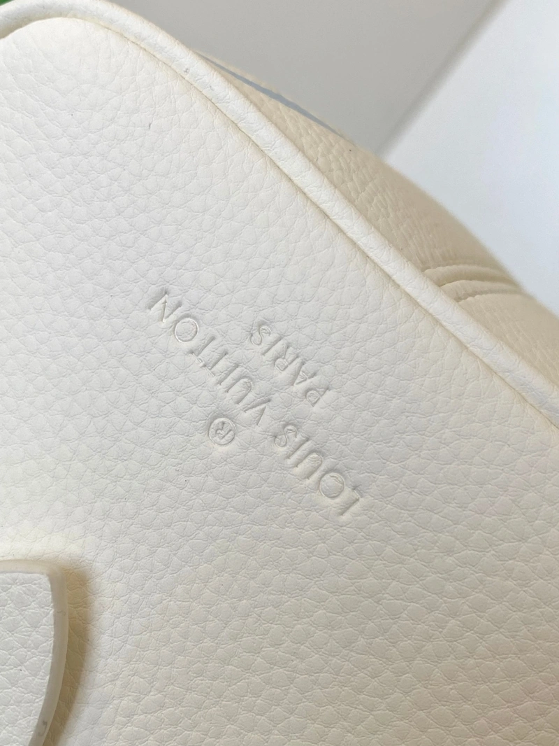 LV Speedy Bags 4233D-0013