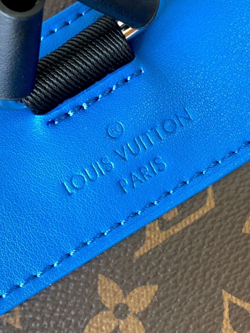 LV Backpacks 4233F-0127