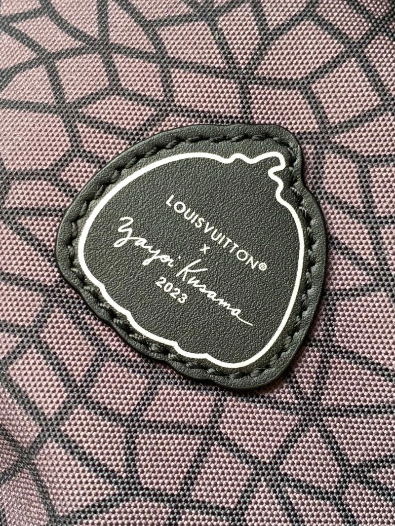 LV Backpacks 4233F-0163
