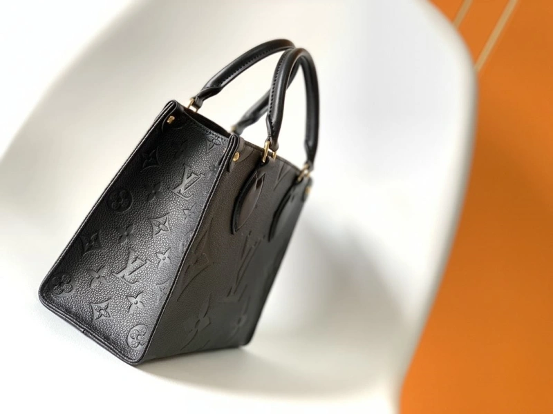 LV Shopping Bags 4233G-0085