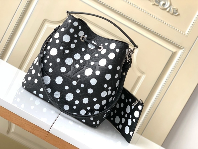 LV Bucket Bags 4233G-0114