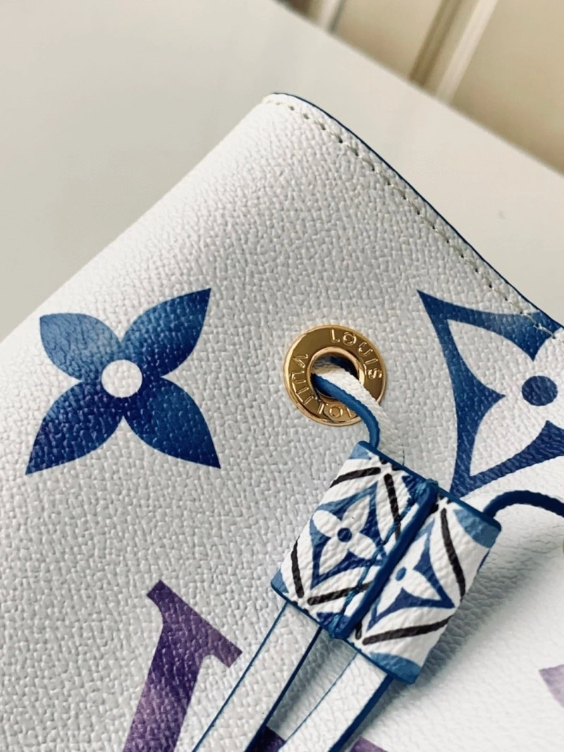 LV Bucket Bags 4233G-0123