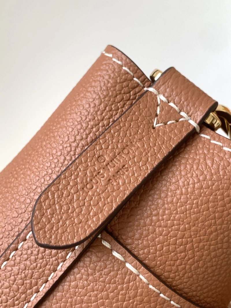 LV Satchel bags 4233G-0258