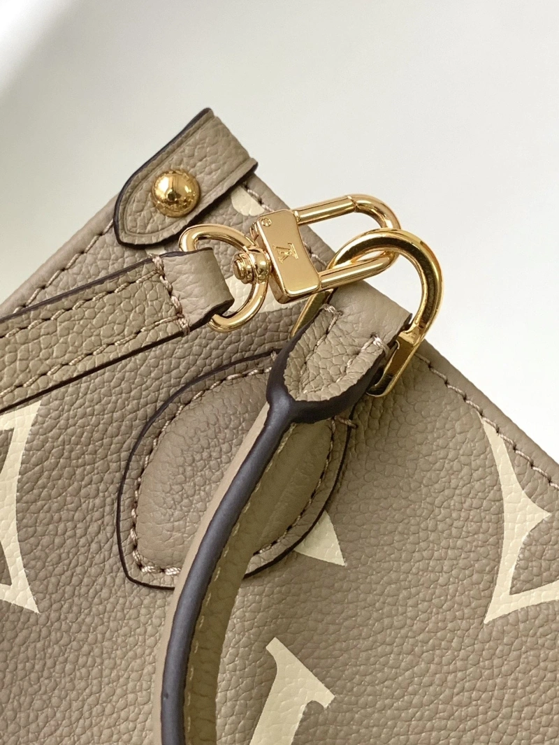 LV Shopping Bags 4233G-0296