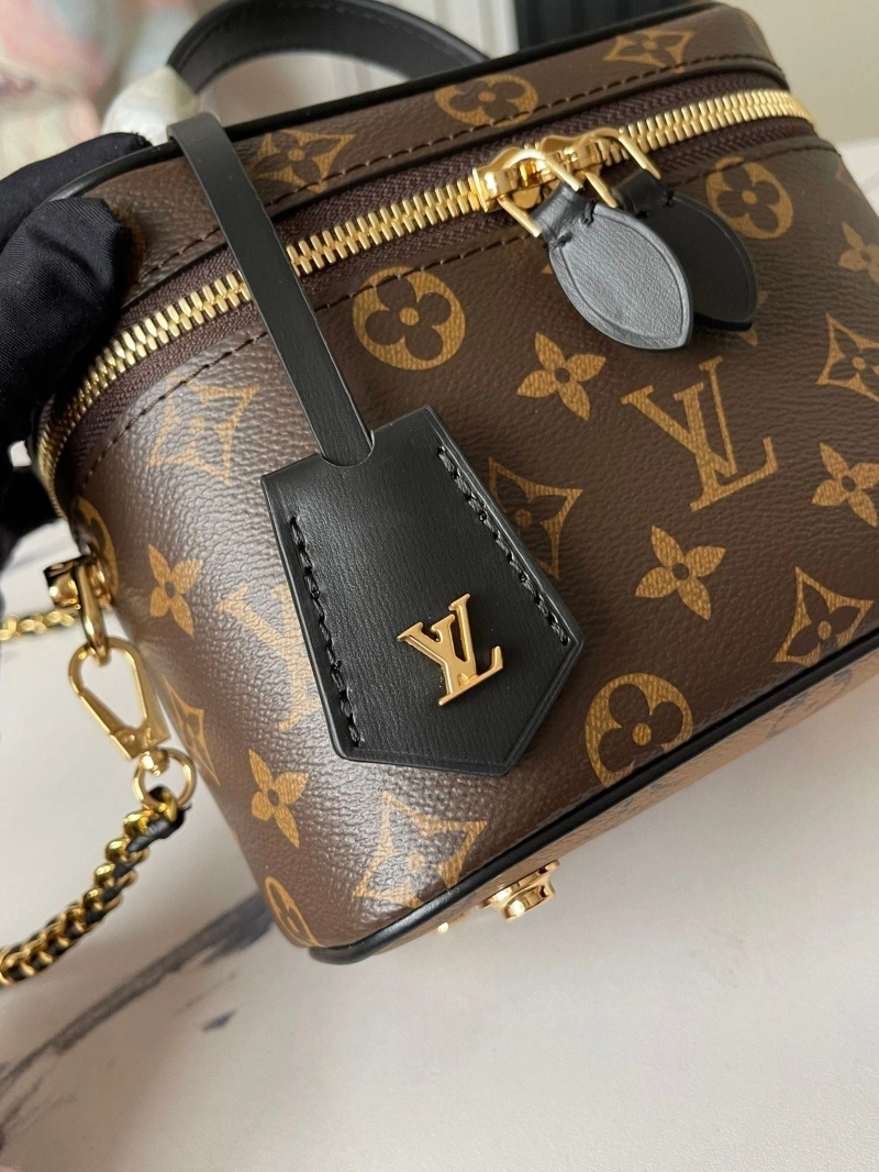 LV Cosmetic Bags 4233G-0811