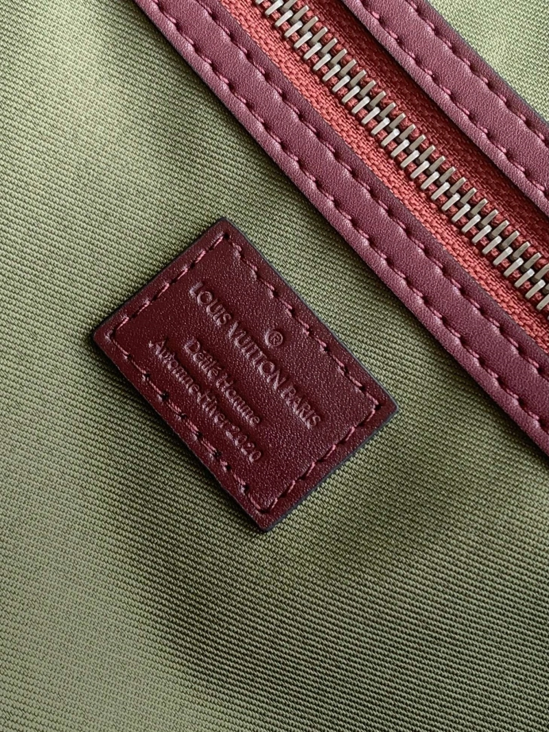 LV Travel Bags 4233G-0925