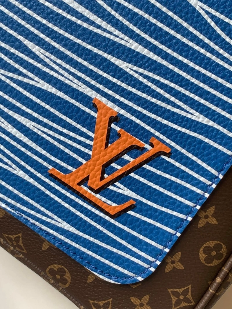 LV Travel Bags 4233H-0026