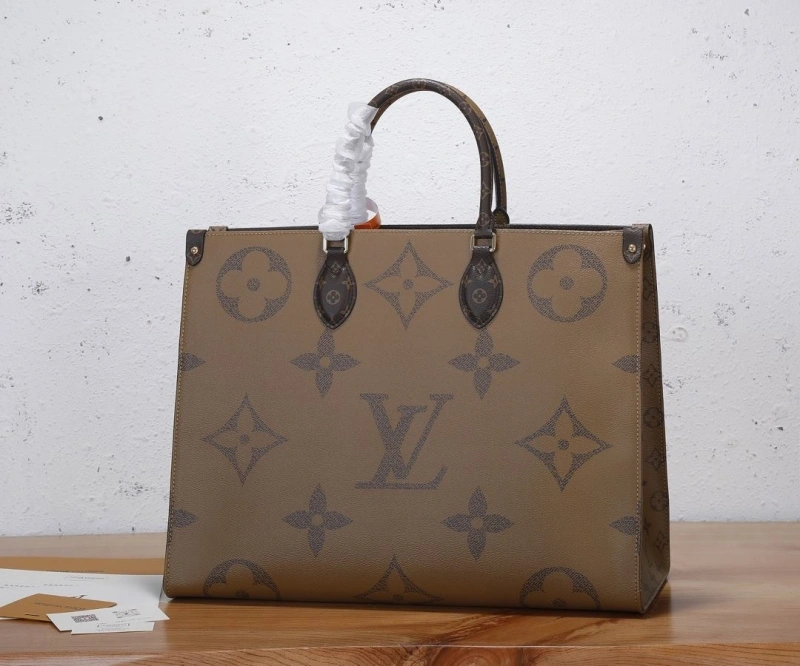 LV Shopping Bags 4233H-0067