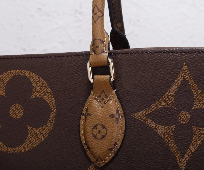 LV Shopping Bags 4233H-0067