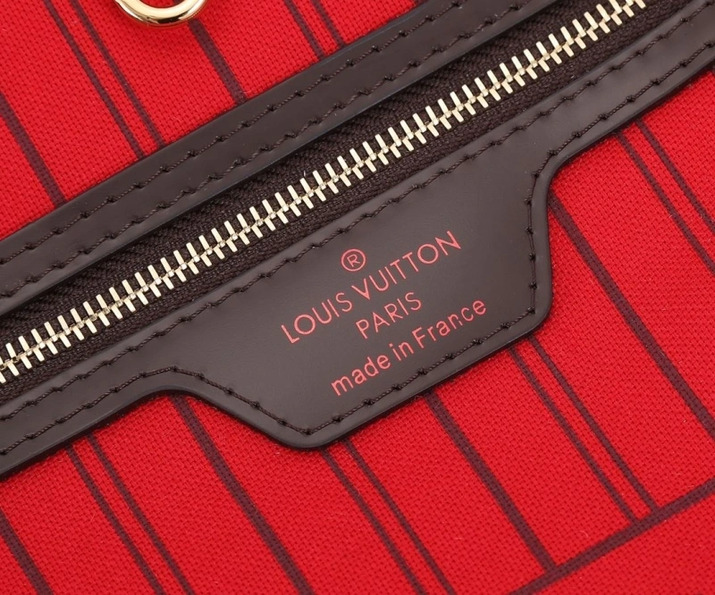 LV Shopping Bags 4233H-0101