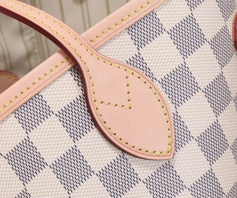 LV Shopping Bags 4233H-0103