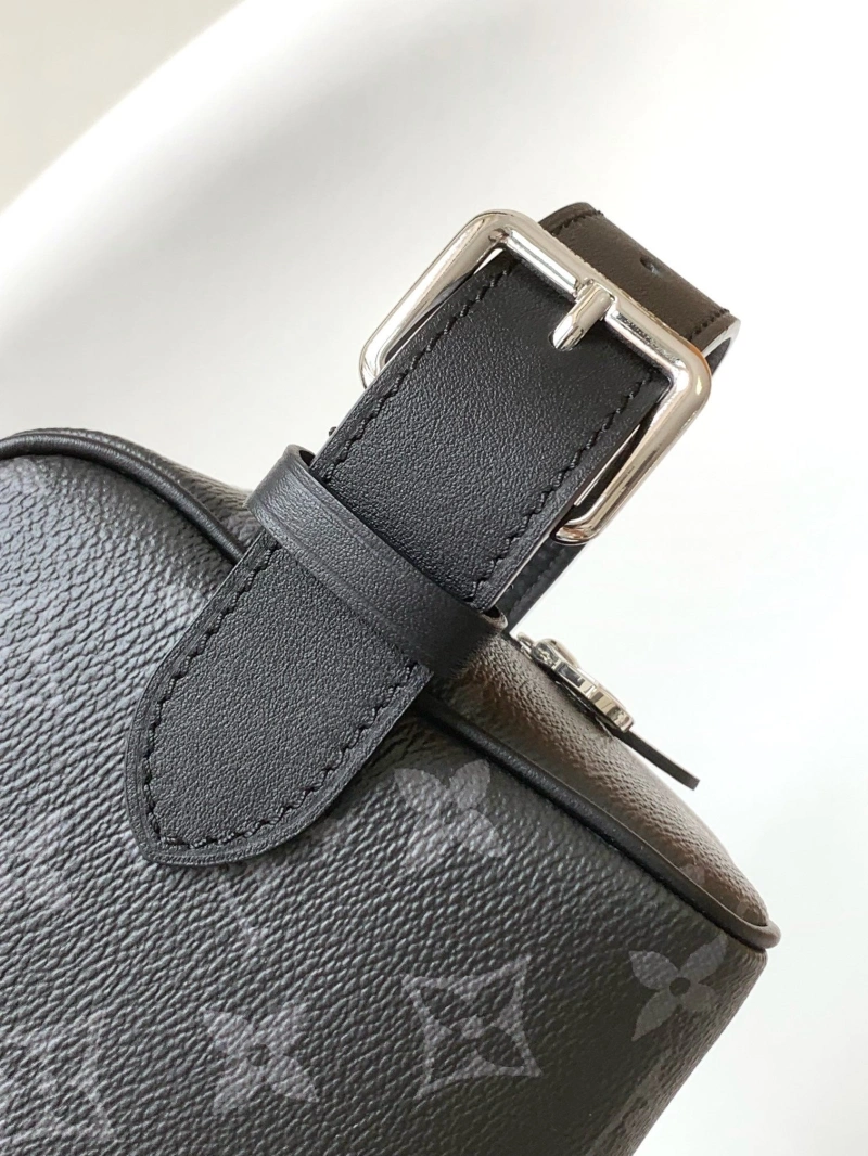 LV Cosmetic Bags 4233H-0120