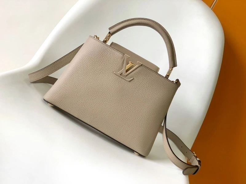 LV Capucines Bags 4233H-0276